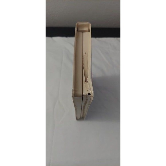 A Pocket for Corduroy The Remarkable Riderless Runaway Tricycle VHS Clamshell - Picture 3 of 7